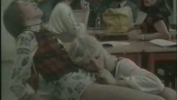 主婦ベラキングはカメラの前で自慰行為をします 女 専用 エロ 動画