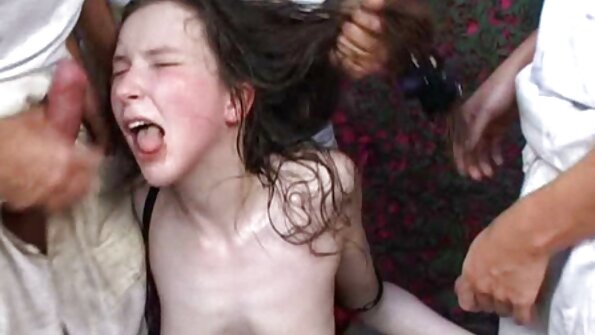 カリカリの絶頂との高温多湿のソファセックス 女性 専用 無料 エロ 動画